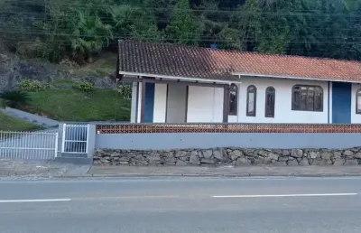 Casa com 3 quartos à venda na onze de novembro, 2913, 4010, centro, massaranduba, 100 m2 por r$ 365.000