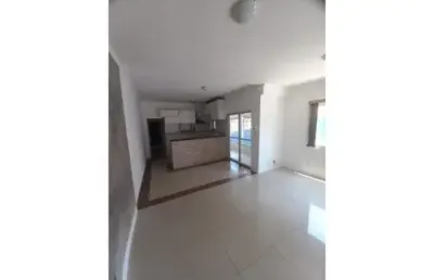 Casa para locação na região da vila vera: conforto e praticidade para sua família