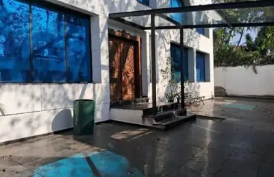 Casa comercial para alugar – 1.250m² – em frente ao jockey club – jardim everest, zona sul de são paulo