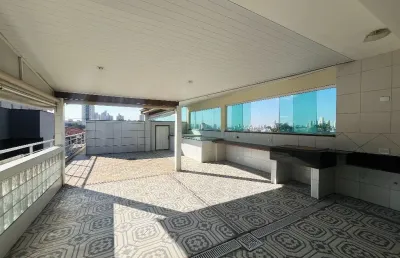 Sobrado amplo com 2 dormitórios e 300m² na vila das mercês – sp