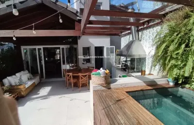 Casa de luxo em condomínio à venda em maresias, são sebastião-sp: 3 quartos, 3 suítes e 3 salas!
