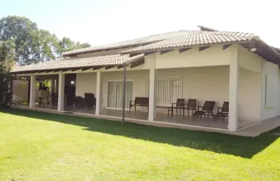 Venda - casa mobiliada no condomínio villagio 2 chapada dos guimarães - mt