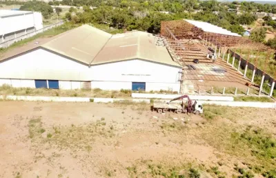 Alugo - 03 armazéns com 2.100m² cada | várzea grande - mt