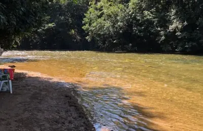 Vende-se chácara na estrada da chapada dos guimarães 20km de cuiabá – porteira fechada