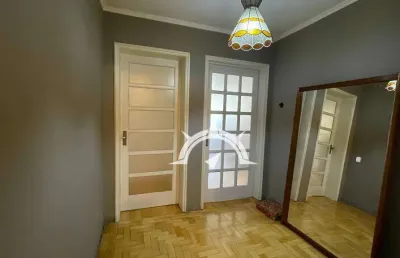 Porto nobre aluga ótimo apartamento  na carlos gomes