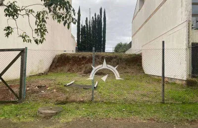 Terreno à venda na Rua Walter Kaufmann, 420, Jardim Planalto, Porto Alegre