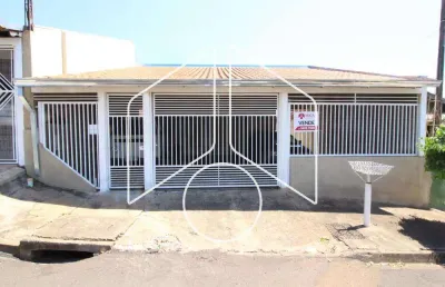 Casa com 2 quartos à venda na Rua Helena Sampaio Vidal, 0, 80900, Jardim Santa Antonieta, Marília