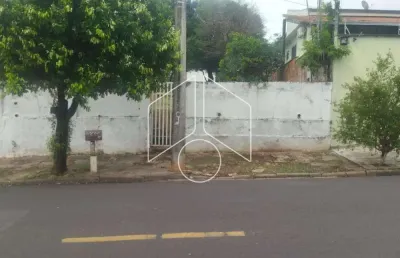 Terreno à venda na Rua Independência, 80156, Marília, Marília