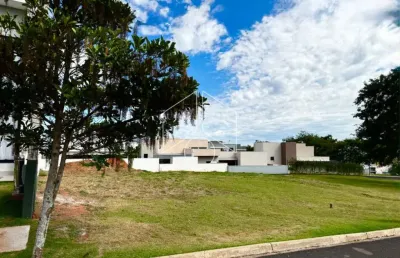 Terreno à venda na Avenida Professor José De Carvalho, Fase 2, 20051, Loteamento Residencial e Comercial Fazenda São Sebastião, Marília