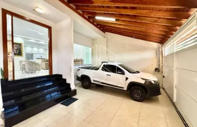 Casa com 3 quartos à venda na Avenida Féres Mattar, 30578, Fragata, Marília