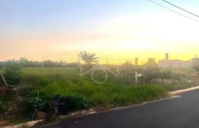 Terreno à venda na Rua Magali Aparecida Pinha Amaral Alonso, 77, Marília, Marília