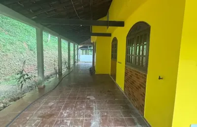 Oportunidade em sambaetiba ótimo imóvel em meio a natureza pronto para moradia ou finais de semana.