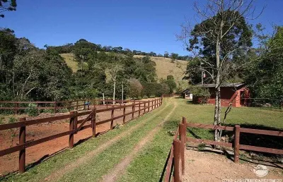 Fazenda à venda no Centro, Santo Antônio do Pinhal 