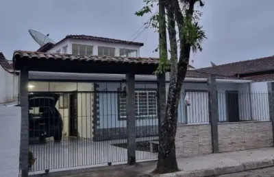 Casa linda e ampla no centro de são francisco xavier