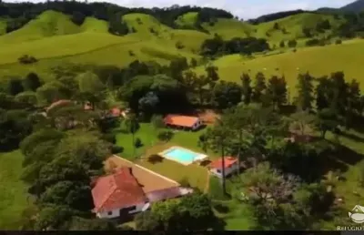 Fazenda à venda no Centro, Santa Branca 