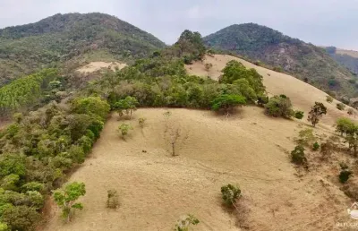 Terreno à venda no Centro, Sapucaí-Mirim 