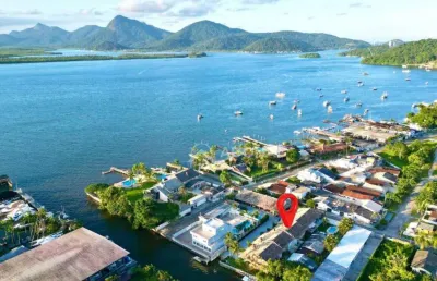 Sobrado com 3 dormitórios à venda, 133 m² por r$ 850.000,00 - piçarras - guaratuba/pr