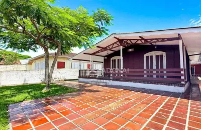 Casa com 4 dormitórios à venda, 165 m² por r$ 560.000,00 - brejatuba - guaratuba/pr