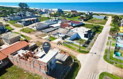 Sobrado novo a 2 quadras do mar, com 3 dormitórios à venda, 105 m² por r$ 550.000 - coroados - guaratuba/pr