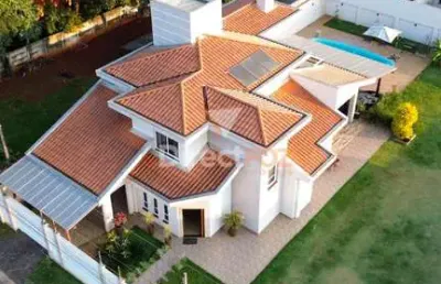 Casa com 5 quartos à venda na gaspar dutra, 134, parque presidente i, foz do iguaçu por r$ 1.690.000
