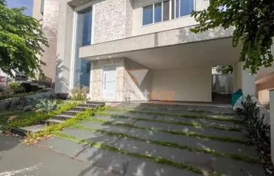 Casa em condomínio fechado com 4 quartos à venda na maceió, 1277, jardim das laranjeiras, foz do iguaçu por r$ 2.300.000