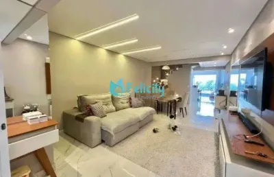 Sobrado com 2 suítes, 1 vaga, 114m2 no jardim regina