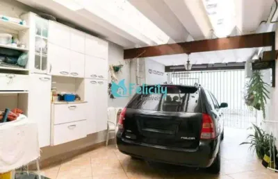 Casa térrea com 2 dorms, 2 vagas, 88m2 no moinho velho