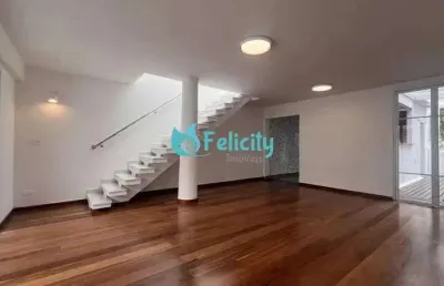 Sobrado com 3 dormitórios, 2 vagas, 240m2 na pompéia
