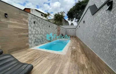 Sobrado com 4 dorms, 2 suítes, 4 vagas, 290m2 no city recanto