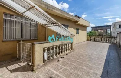 Sobrado com 3 dorms, 3 vagas, 175m2 no alto da lapa