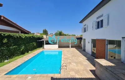 Casa de condomínio com 5 suítes, 4 vagas, 620m2 em alphaville