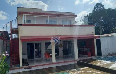Casa a 150m da praia, próximo ao shopping  e do centro de caragua
