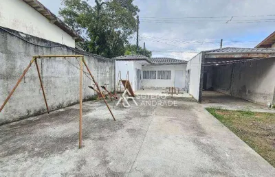 Casa no bairro getuba, bairro familiar com total infraestrutura