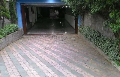 Casa com 9 quartos para alugar na Travessa Marcelina, 55, Centro, Santo André
