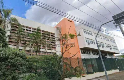 Prédio à venda na Avenida Industrial, 3330, Campestre, Santo André