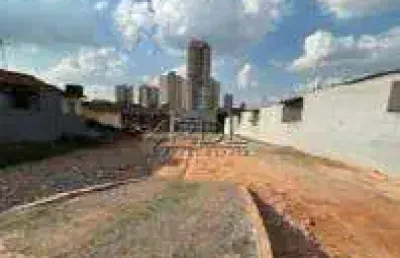 Terreno à venda na Rua Barão do Rio Branco, 490, Vila Eldízia, Santo André
