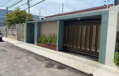 Casa à venda em rua pública, pereira lobo, aracaju, se