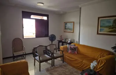 Casa à venda em rua pública, jabotiana, aracaju, se