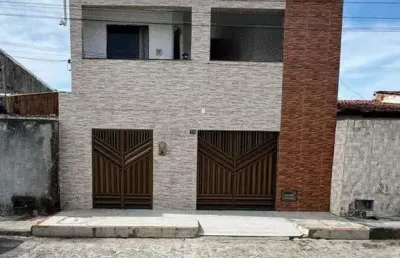 Casa à venda em rua pública, centro, barra dos coqueiros, se