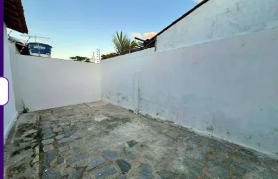 Casa à venda em rua pública, três irmãs, campina grande, pb
