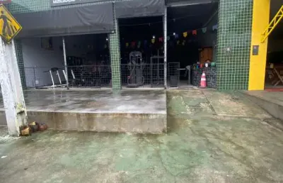 Comercial à venda em rua pública, clima bom , maceió, al