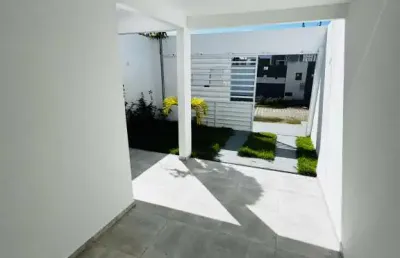 Casa à venda em rua pública, centro , barra dos coqueiros, se