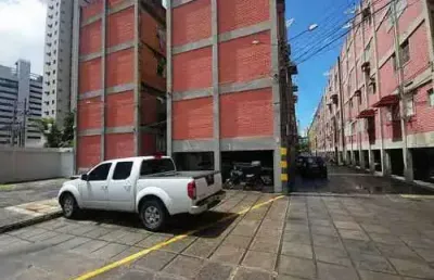 Apartamento à venda no residencial benfica 300 , madalena , recife, pe