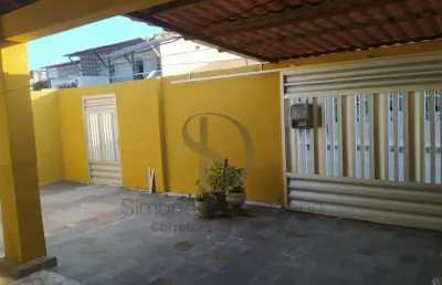 Casa à venda em rua pública, farolândia , aracaju, se