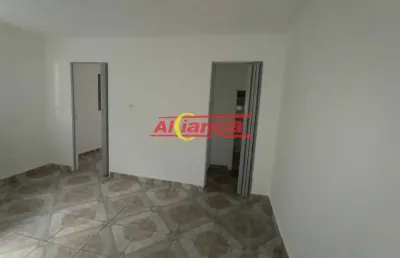 Casa com 2 quartos para alugar, 60 m² -  cocaia  - guarulhos/sp por r$1.600,00