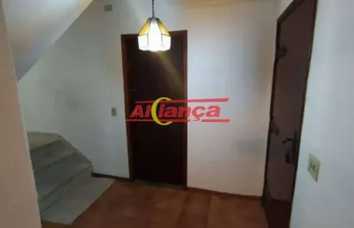 Sobrado para alugar, 4 quartos sendo 1 suíte e 4 vagas, 218m², vila rosália- guarulhos por r$ 5.000