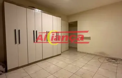 Casa para alugar 1 quarto 40 m², jardim palmira- guarulhos por r$ 1.000,00