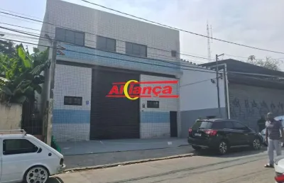 Galpão com 331m² / mezanino em cumbica para alugar - por r$ 9.000,00