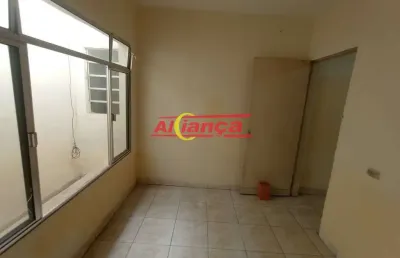 Casa com 1 quarto para alugar e 1 banheiro,  40m² - jd santa emília - guarulhos/sp - por r$1000,00