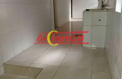 Casa para alugar com 1 quarto, sala, cozinha, taboão - guarulhos por r$: 1.000,00